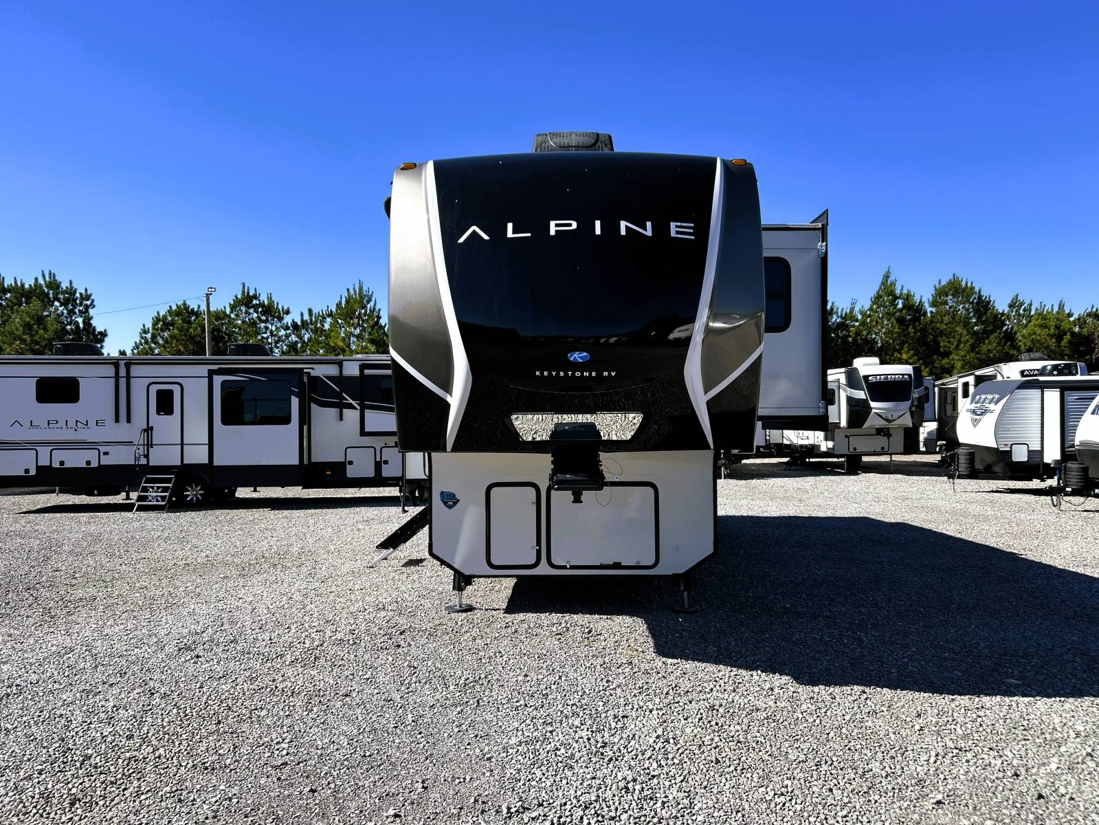 Image of 2024 KEYSTONE RV ALPINE 3011 CK