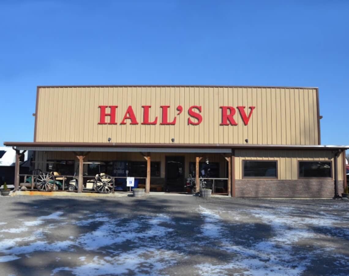 Hall's RV Storefront