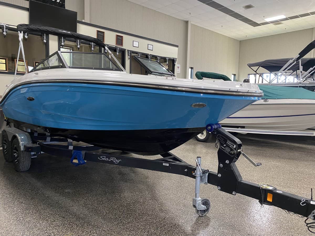 Sea Ray Boat Dealer  Sport Boats & Cruisers For Sale in New York