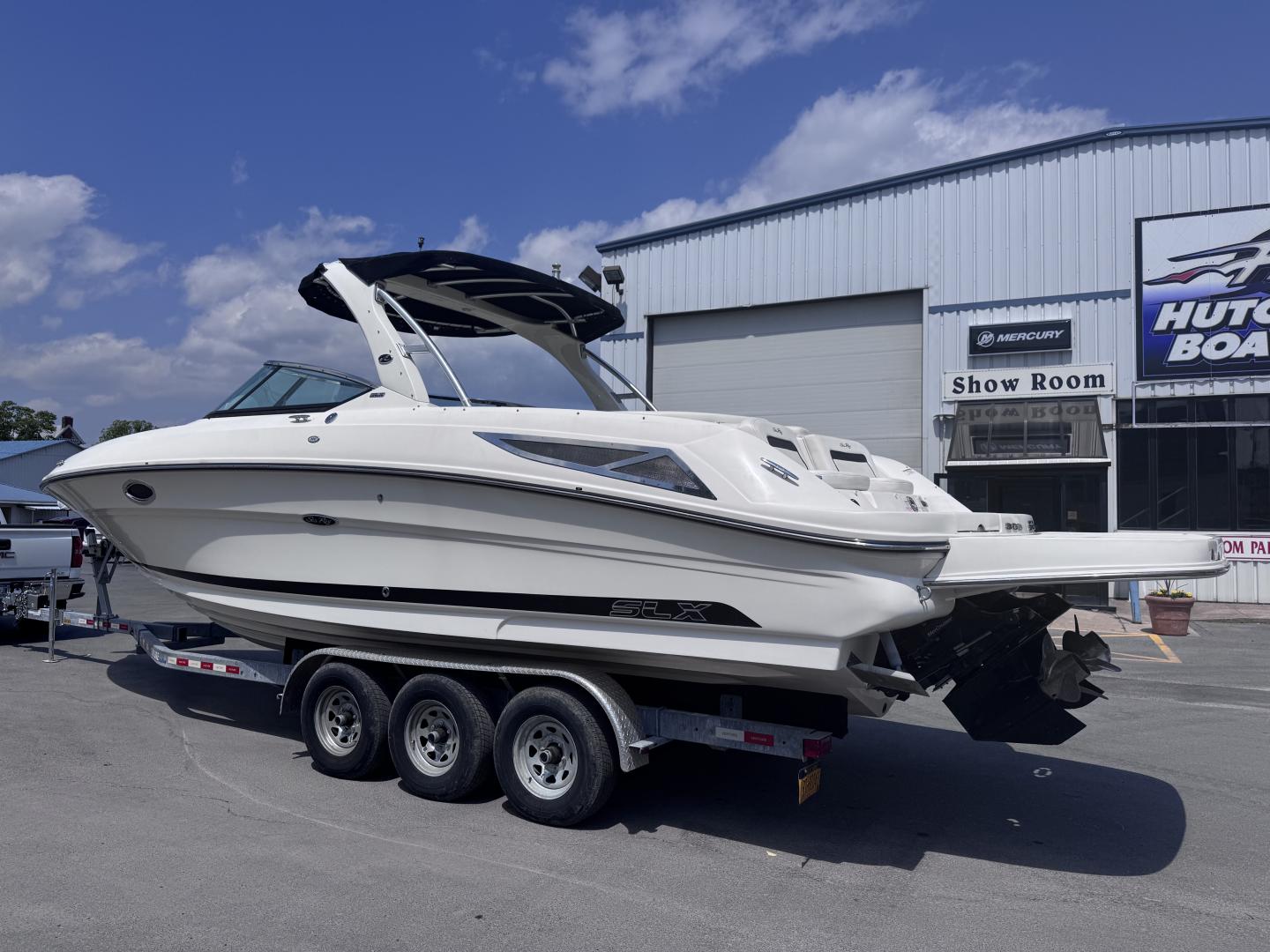 USED 2014 Sea Ray 300 SLX - Hutchinson's Boat Works