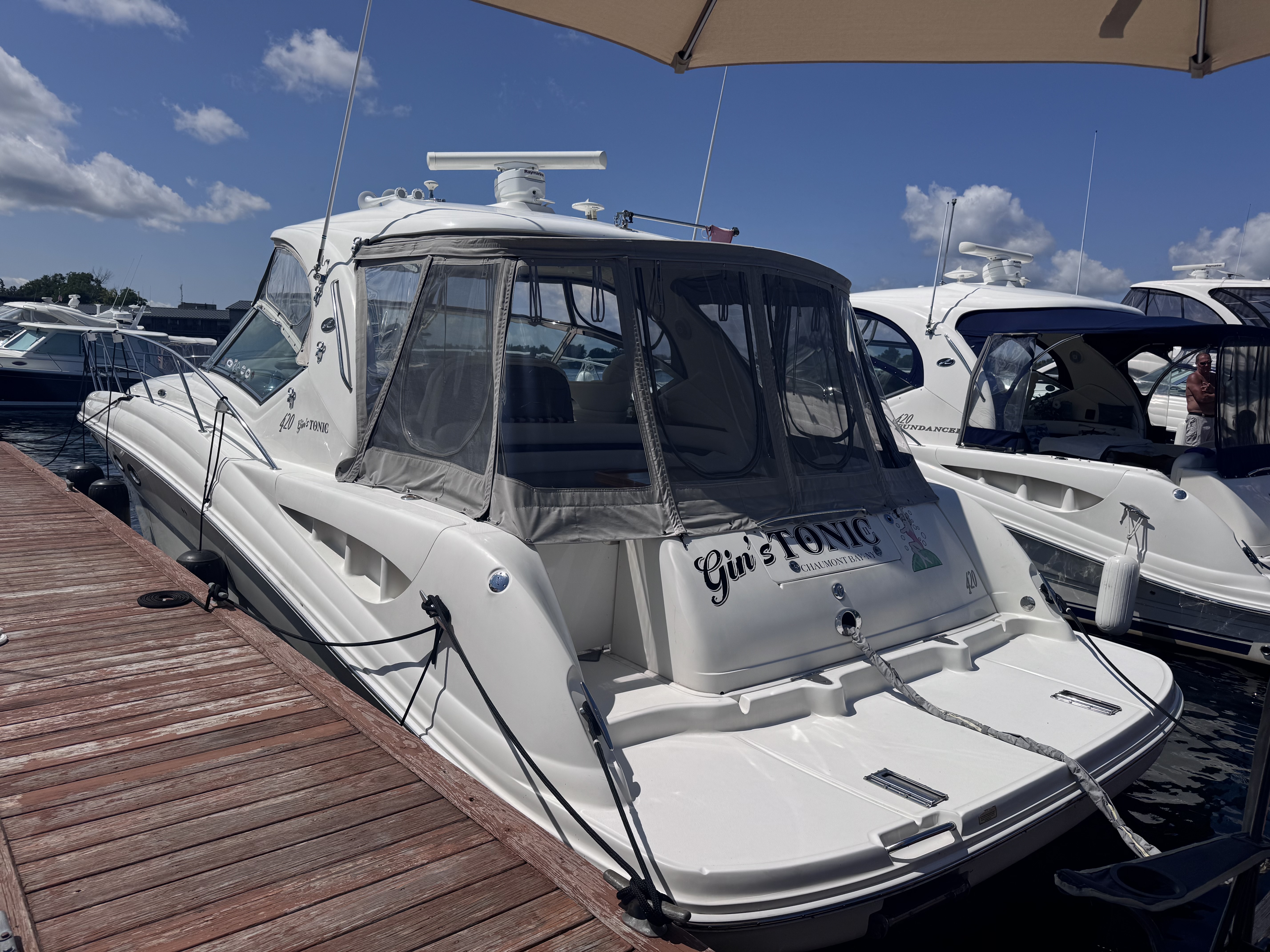 USED 2004 Sea Ray 420 Sundancer - Hutchinson's Boat Works
