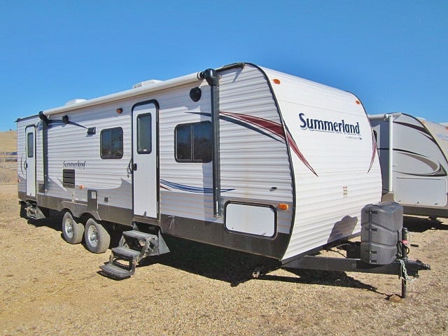 2015 summerland travel trailer for sale