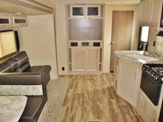 NEW 2019 COACHMEN CATALINA SBX 321BHDS - Jack's Campers