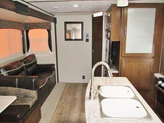 NEW 2019 FOREST RIVER WILDCAT 343BIK - Jack's Campers