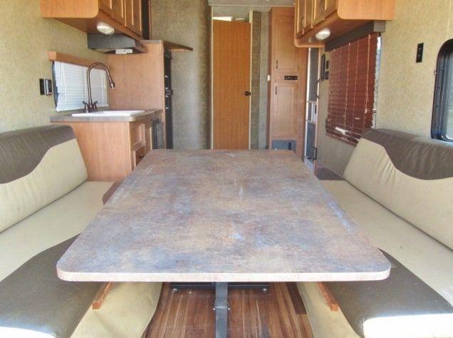 USED 2014 FOREST RIVER VENGEANCE 25V - Jack's Campers