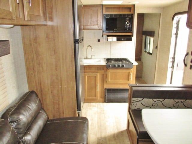 USED 2019 GULFSTREAM KINGSPORT 275FBG - Jack's Campers