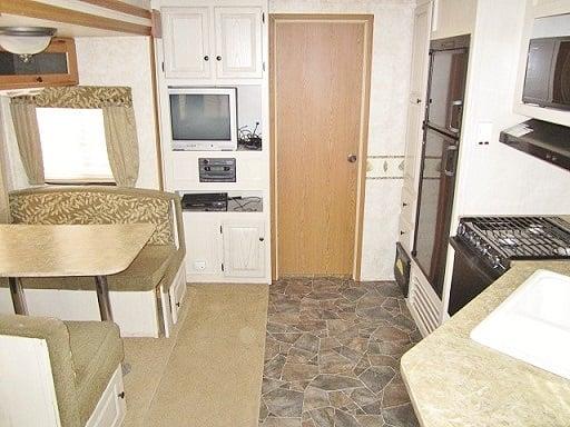 USED 2007 KEYSTONE VR1 319RLDS - Jack's Campers