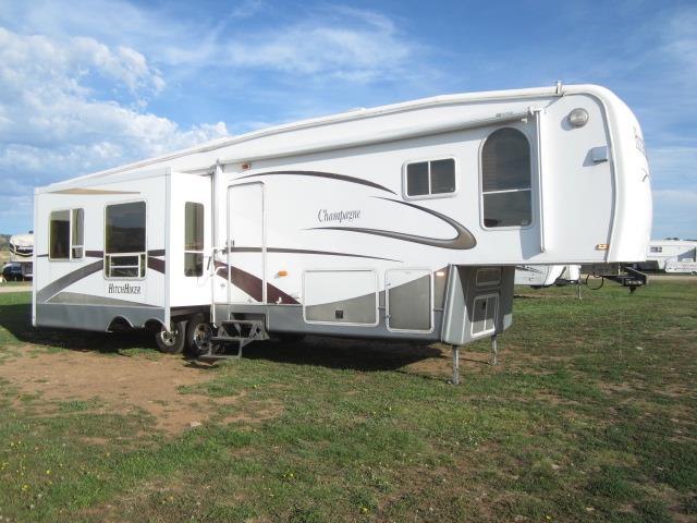 USED 2007 NU WA HITCHHIKER CHAMPAGNE EDITION 35LKRSB - Jack's Campers