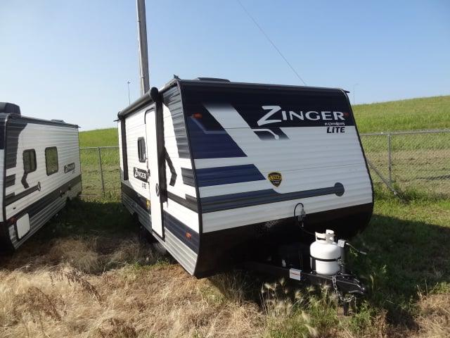 NEW 2022 CROSSROADS ZINGER LITE 18BH - Jack's Campers
