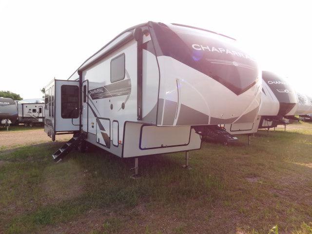 NEW 2022 COACHMEN CHAPARRAL 336TSIK - Jack's Campers