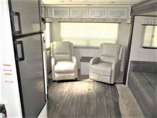 USED 2021 KEYSTONE BULLET ULTRA LITE 291RLS - Jack's Campers