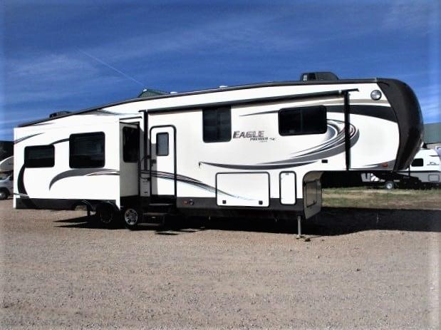 USED 2014 JAYCO EAGLE PREMIER SE 351MKTS - Jack's Campers