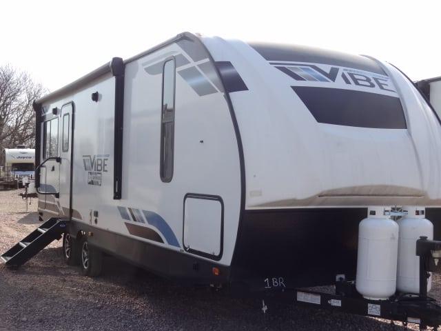 USED 2021 FOREST RIVER VIBE 25RK - Jack's Campers