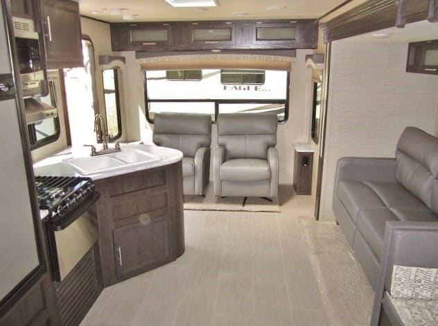 USED 2017 KEYSTONE KODIAK ULTRA LITE 264RLSL - Jack's Campers