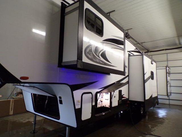 NEW 2022 Grand Design Reflection 311BHS - Kroubetz Lakeside Campers