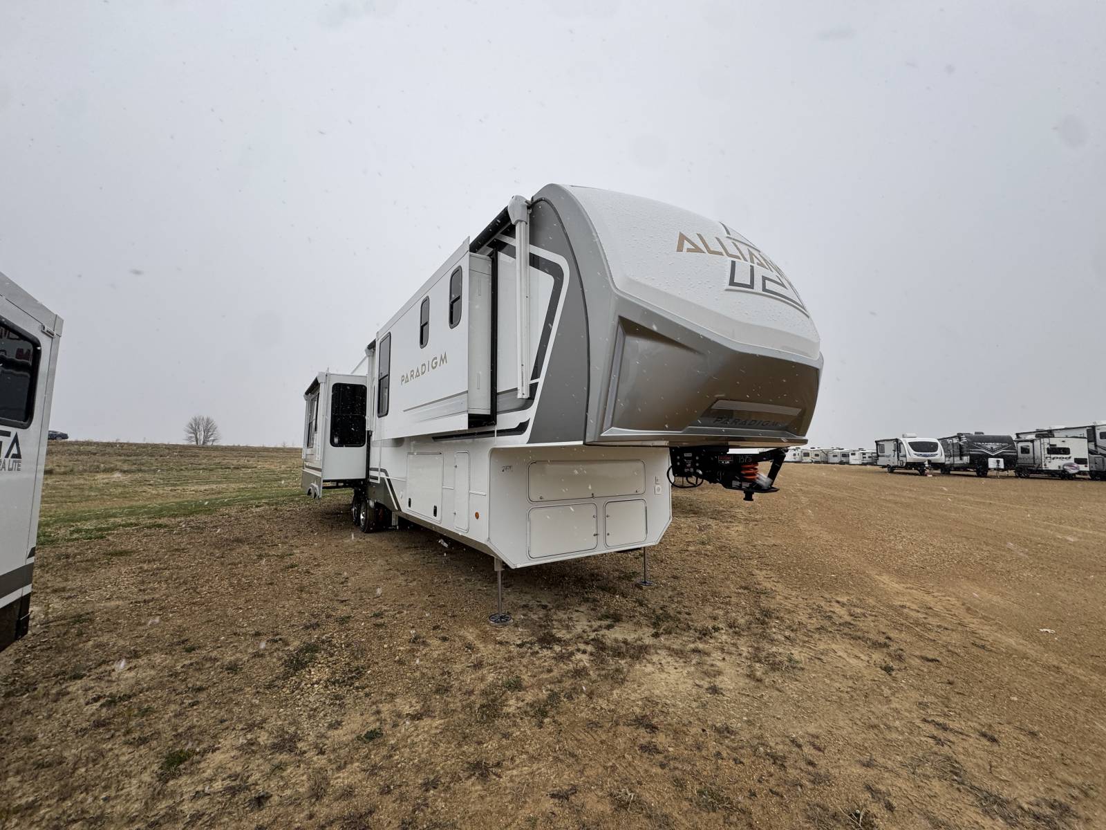 NEW 2026 Alliance Paradigm 382RK - Kroubetz Lakeside Campers