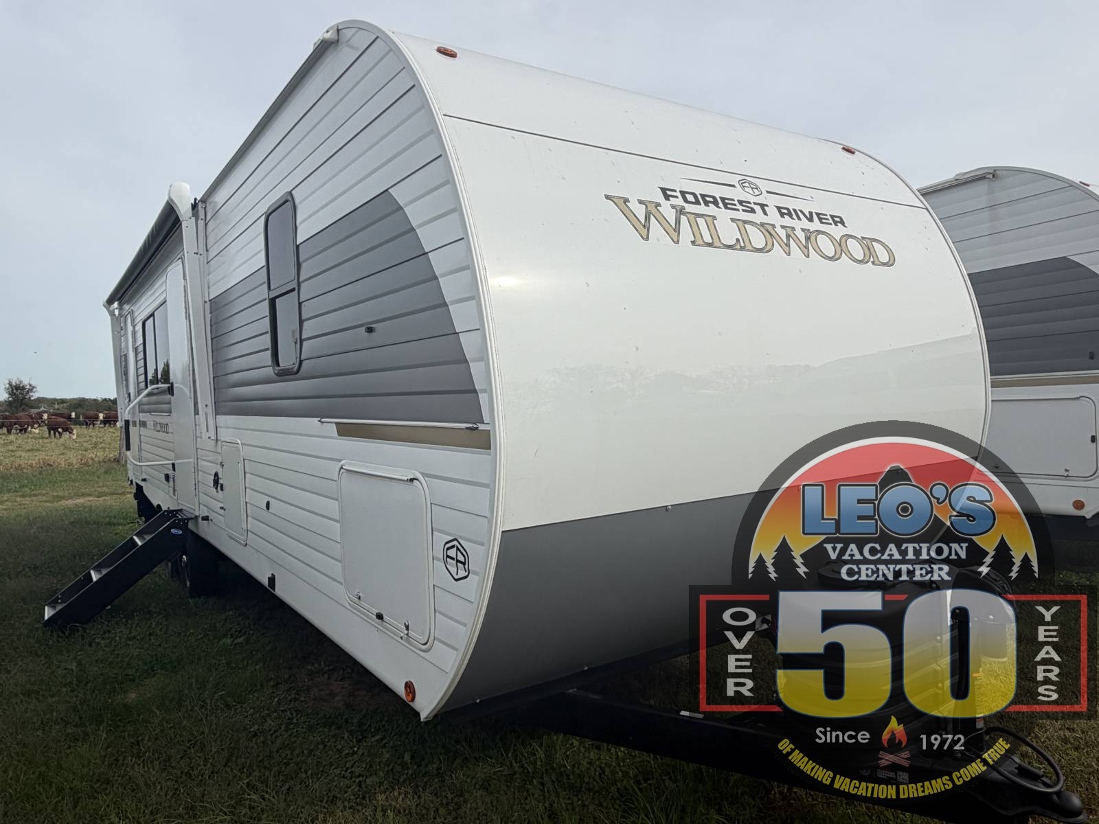 NEW 2027 Forest River WILDWOOD 26DBHD - Leo's Vacation Center
