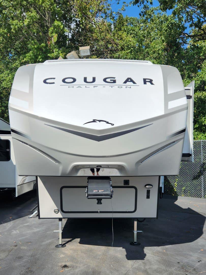 NEW 2024 Keystone Cougar Half Ton 23MLE St. Louis, MO
