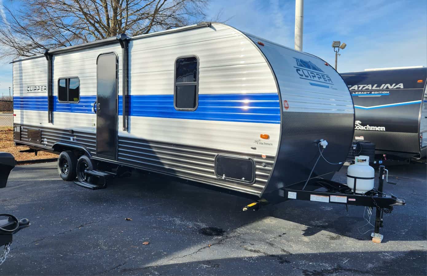 NEW 2025 Coachmen Clipper 26BH St. Louis, MO