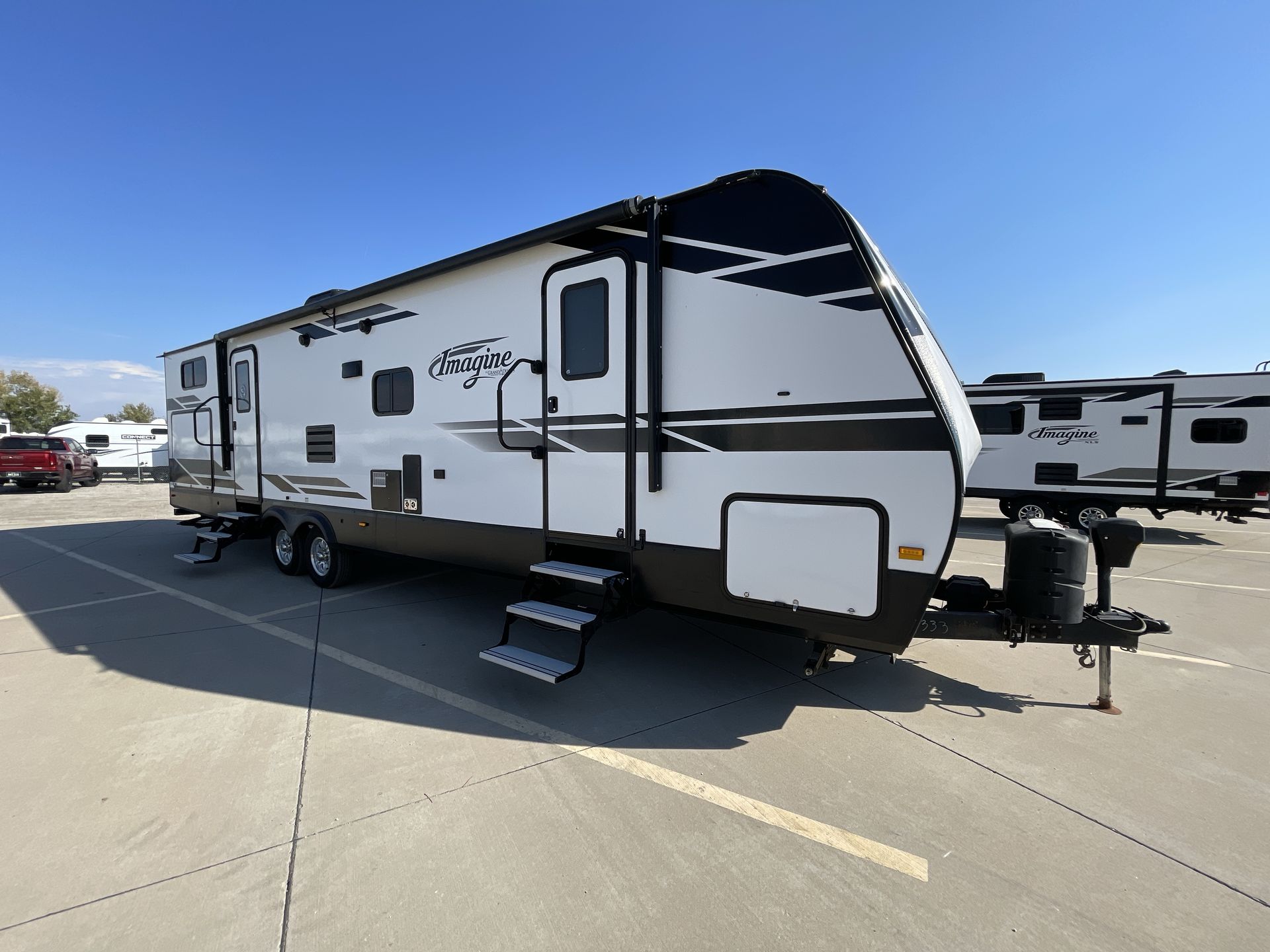 2019 Grand Design Imagine 3170BH - Premier RV