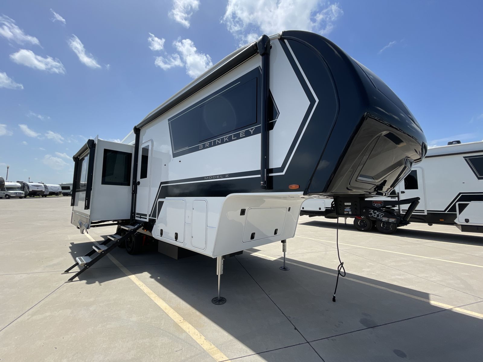 2027 Brinkley RV MODEL Z 2700 - Premier RV