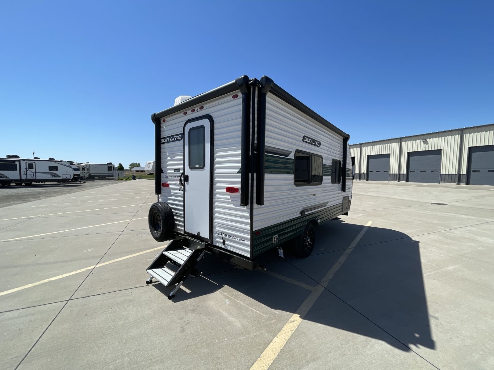 2026 Sunset Park SUN LITE 18RD - Premier RV