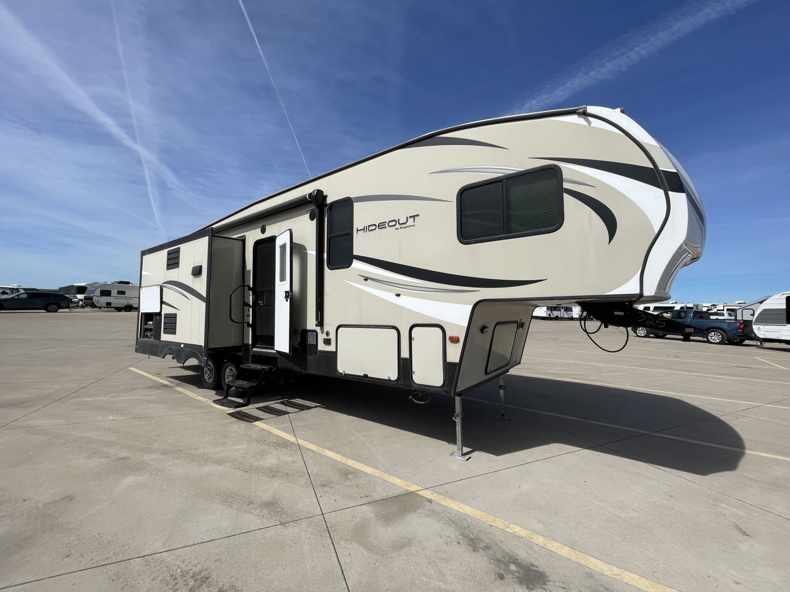 2019 Keystone HIDEOUT 299RLDS - Premier RV