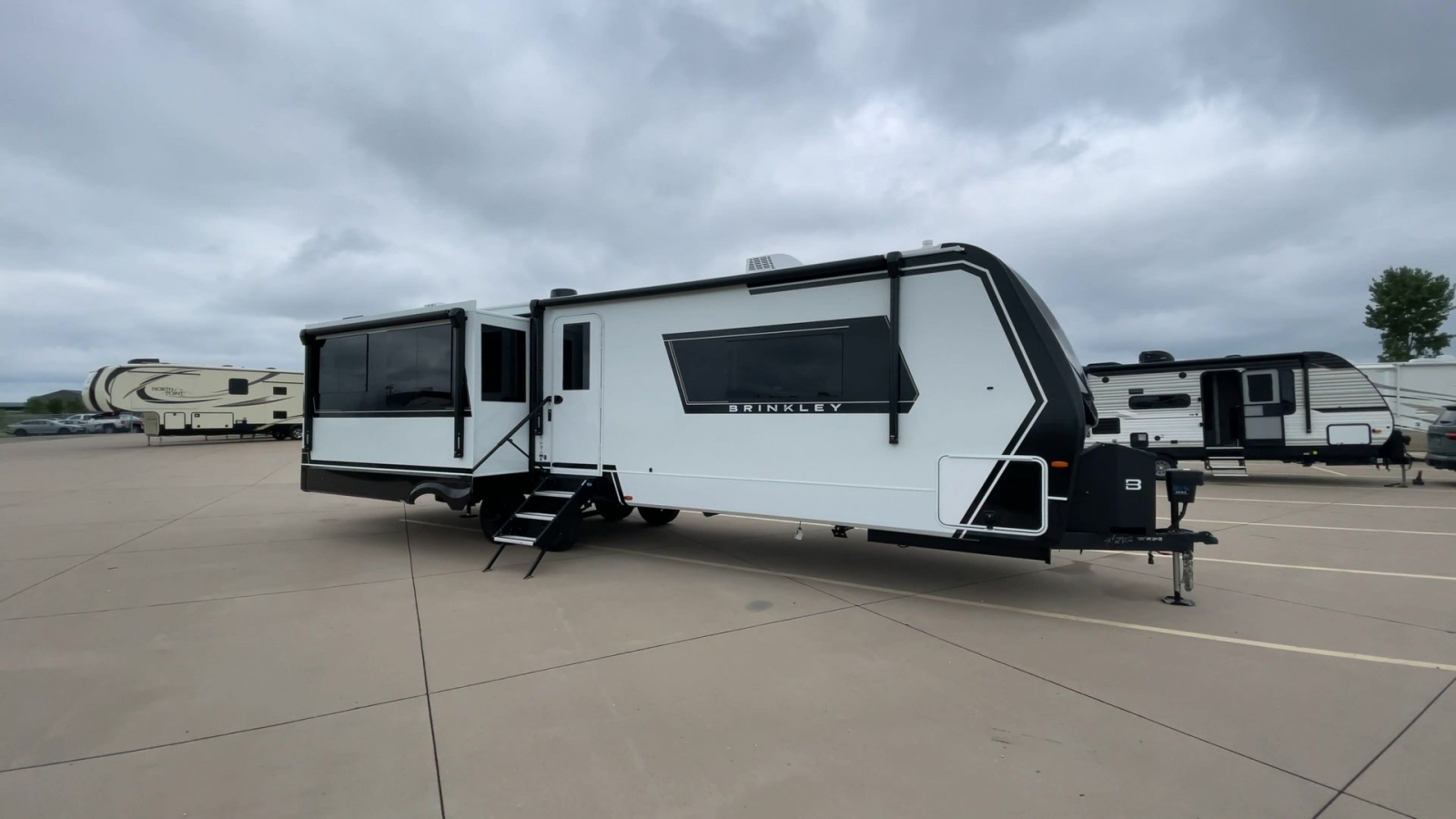 2026 Brinkley RV MODEL Z AIR 310 - Premier RV