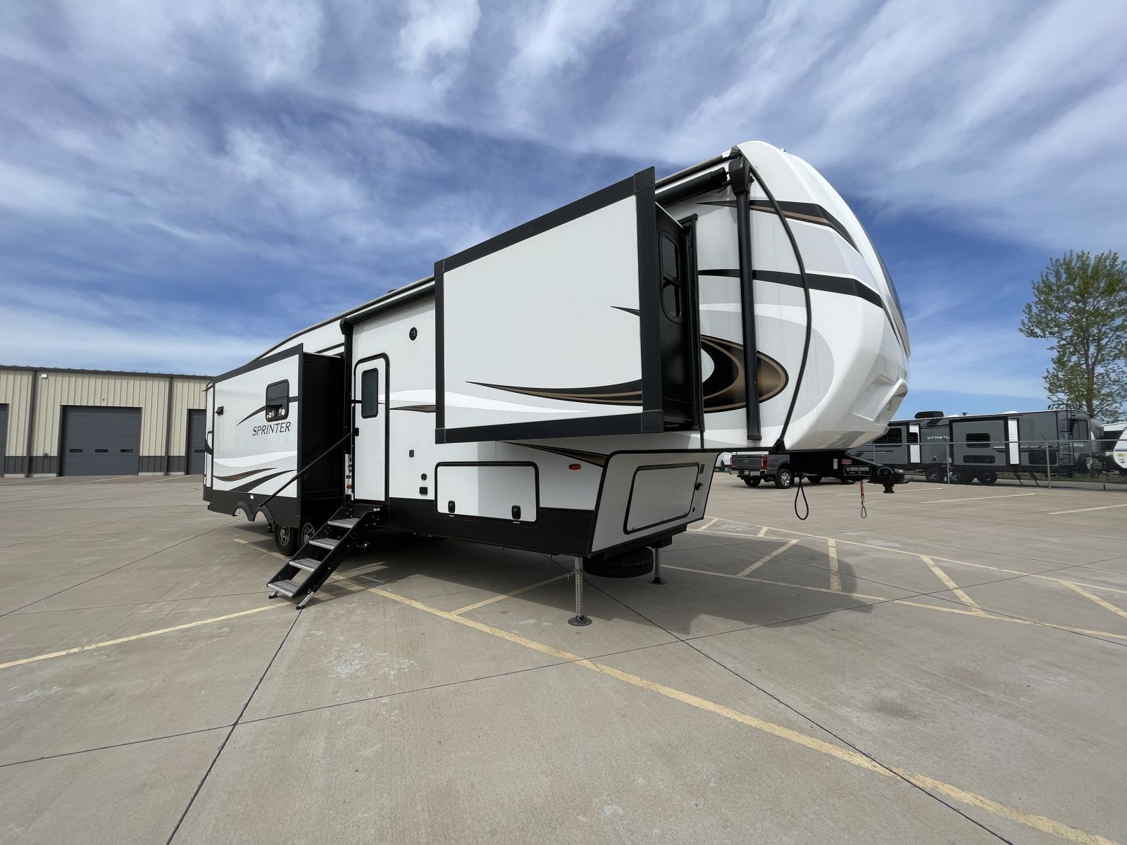 2021 Keystone SPRINTER 3620lbh - Premier RV