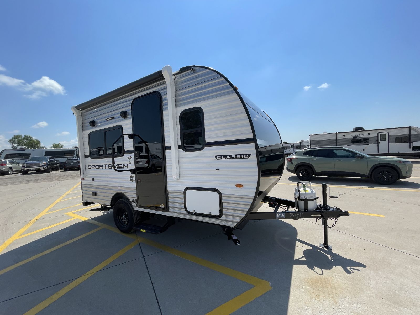 2027 KZ RV SPORTSMEN CLASSIC 130RD - Premier RV