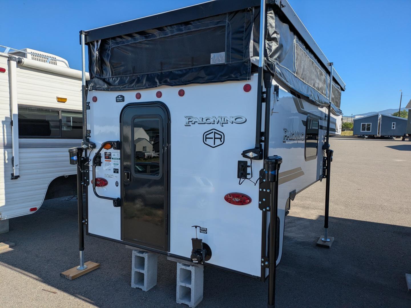 NEW 2025 Palomino SOFTSIDE SZSS-1240 - Rangitsch Brothers RV