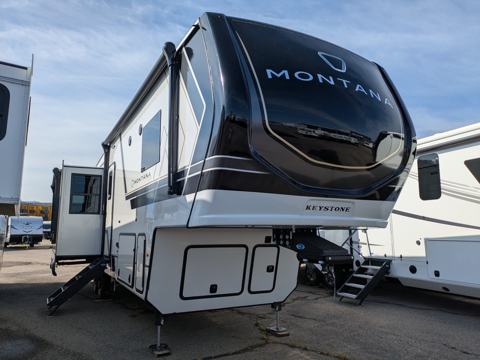NEW 2026 Keystone Rv Montana 3123RL - Rangitsch Brothers RV