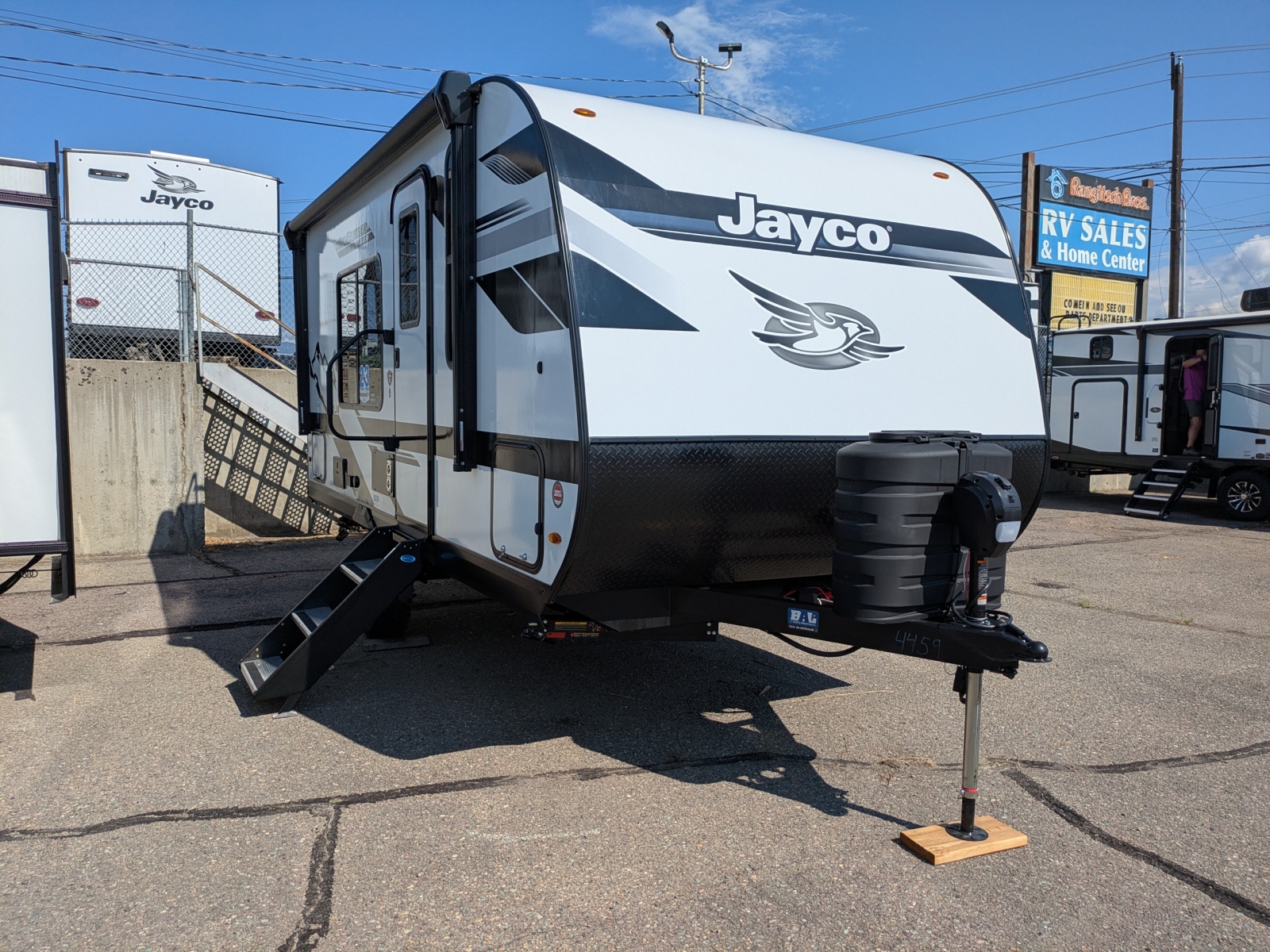 NEW 2026 Jayco JAY FEATHER AIR 15MRB - Rangitsch Brothers RV