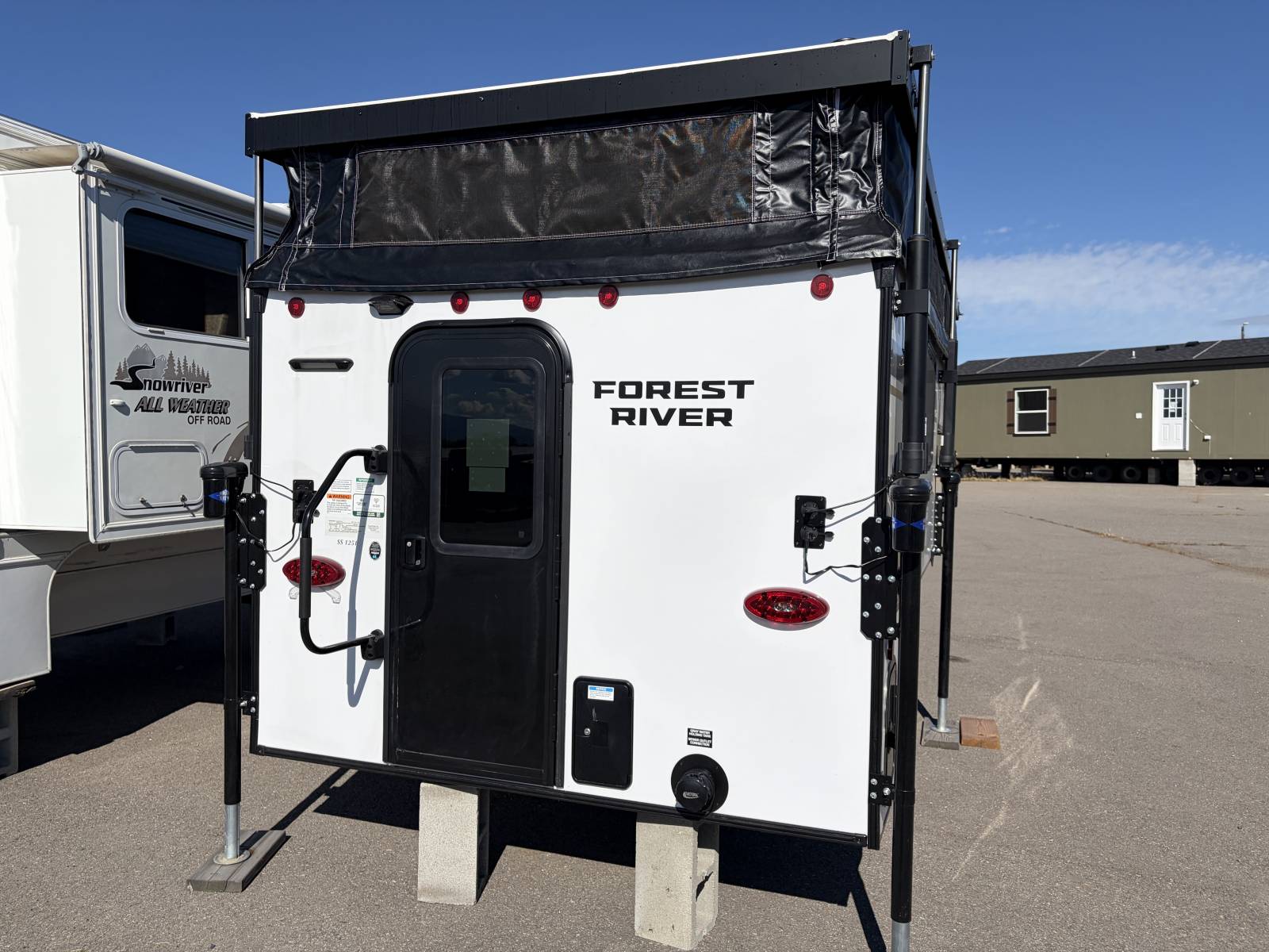 NEW 2027 Palomino SOFTSIDE SZSS-1251 - Rangitsch Brothers RV