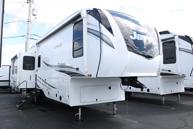 NEW 2022 Jayco EAGLE 321RSTS - Rick's RV Center