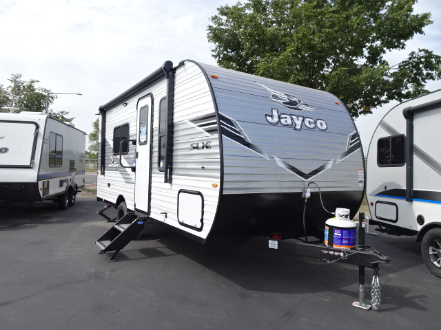 New 2026 Jayco Jay Flight SLX 175FQ - Rick's RV Center