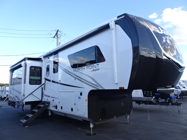 New 2026 Jayco North Point 310RLTS - Rick's RV Center