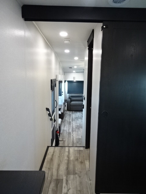 New 2026 Highland Ridge Open Range Roamer 32RLTS | Rick's RV