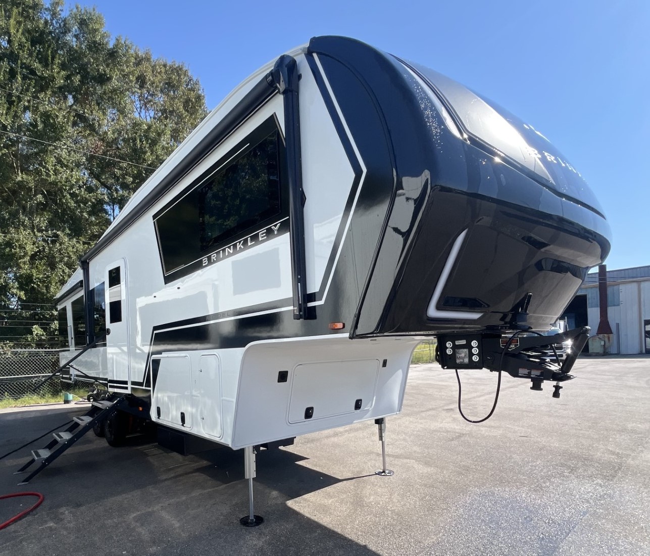 2026 Brinkley Model Z 2810 - RV Connections