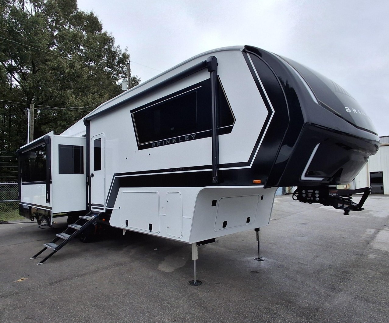 2026 Brinkley Model Z 3100 - RV Connections