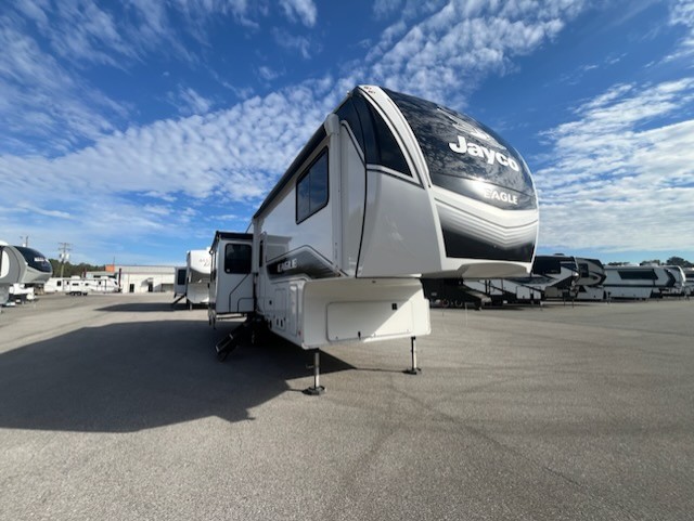2025 Jayco Eagle 29RLC - RV Connections
