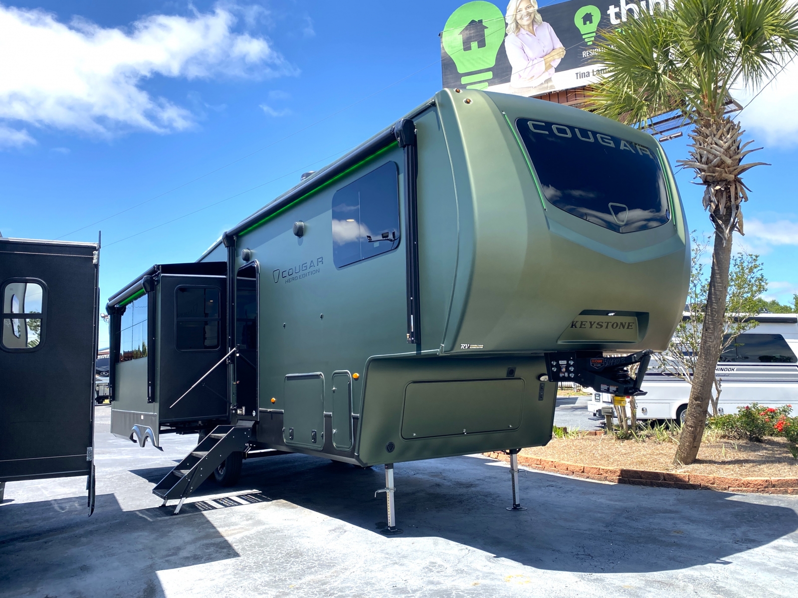 2026 Keystone RV Cougar Hero Edition 290RLS - RV Connections