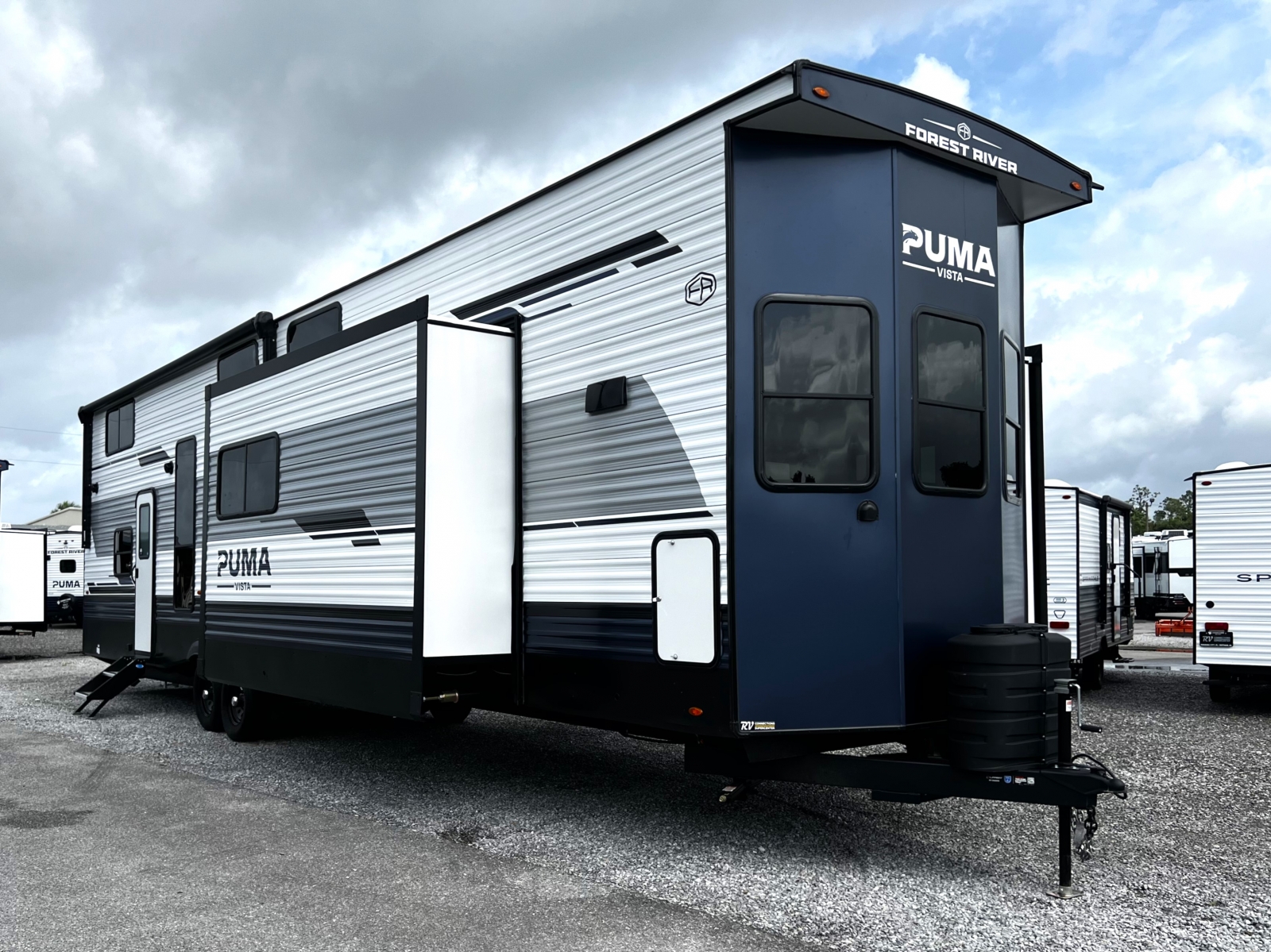 2027 Palomino Puma 403LFT - RV Connections