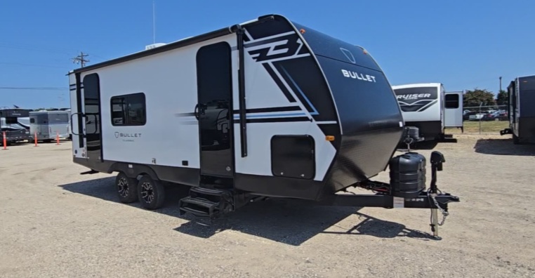 NEW 2026 Keystone Bullet Classic 21RKC - RV Land