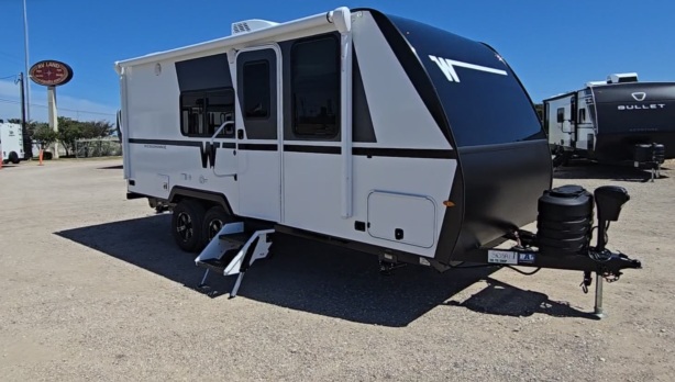 2026 Winnebago Micro Minnie 2108DS - RV Land