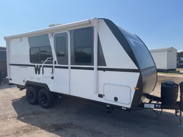 2026 Winnebago Micro Minnie 2108FBS - RV Land