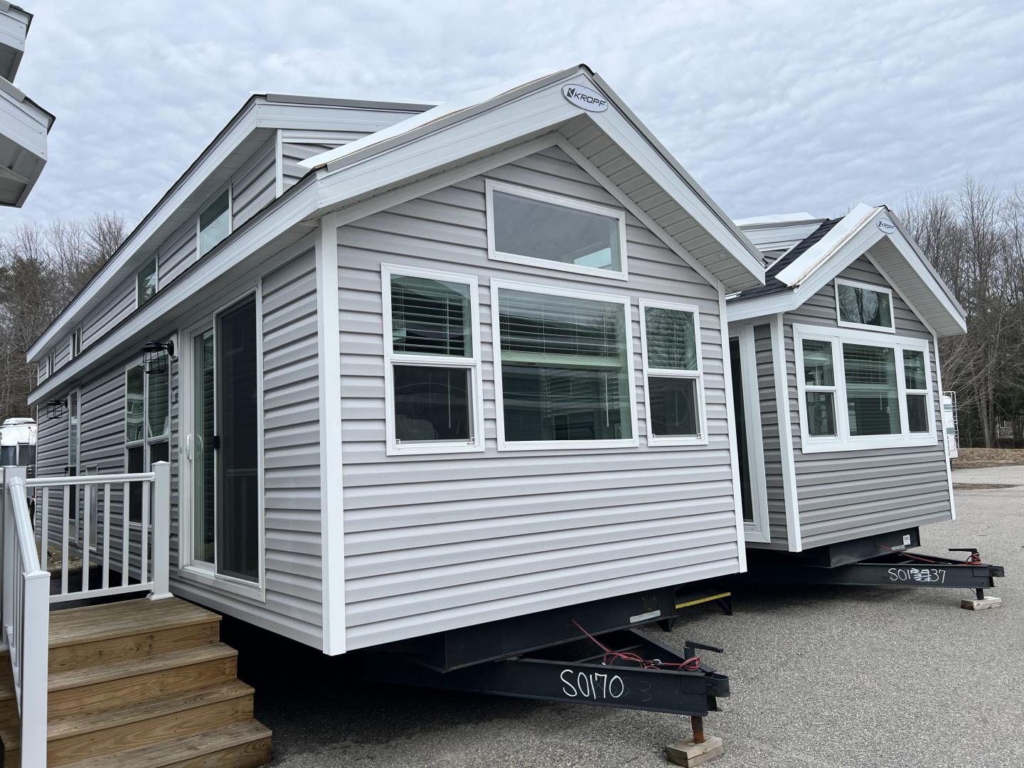 NEW 2025 Kropf Lakeside 8122 - Seacoast RV