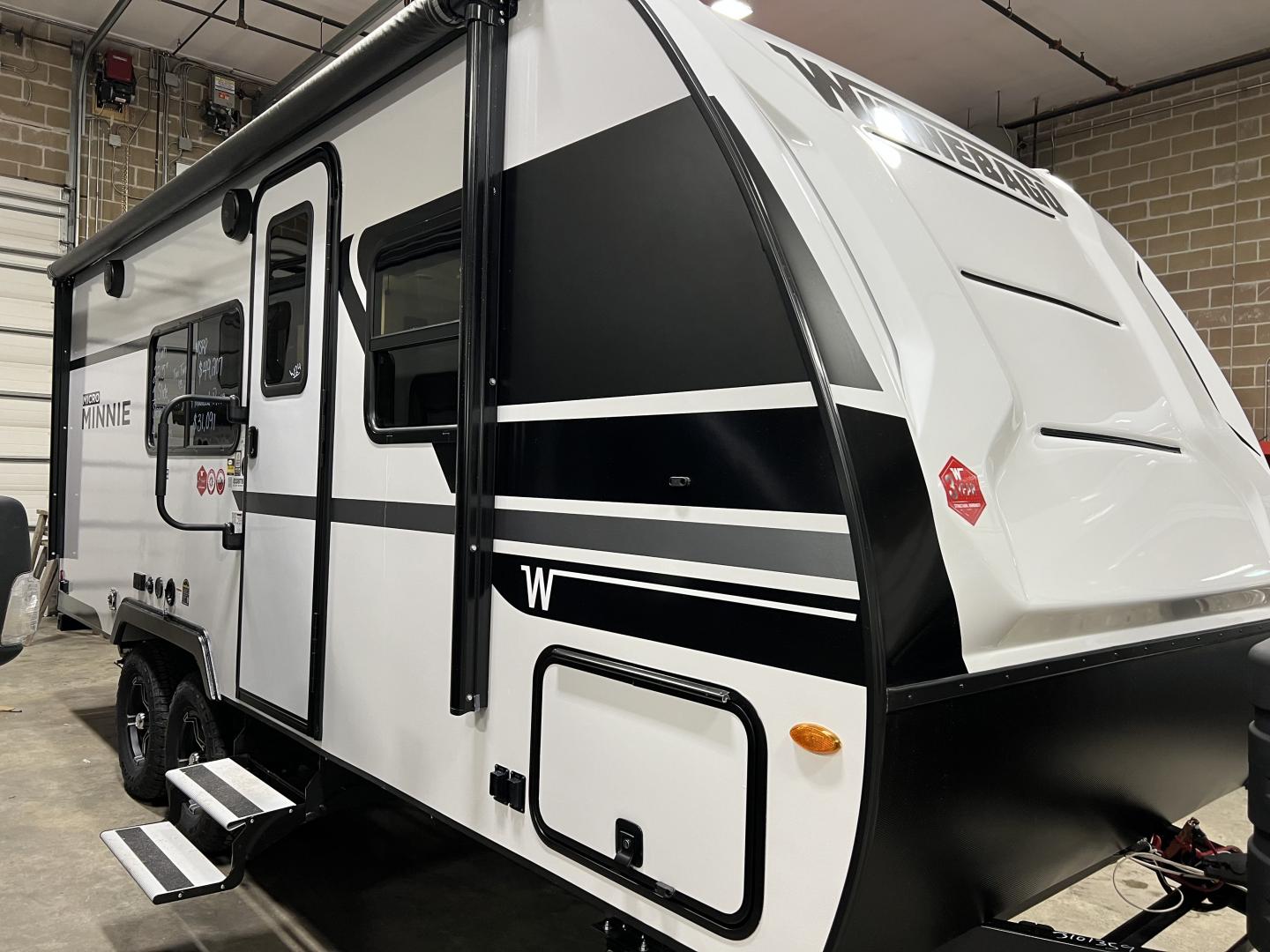 NEW 2025 Winnebago Micro Minnie 2108TB - Seacoast RV