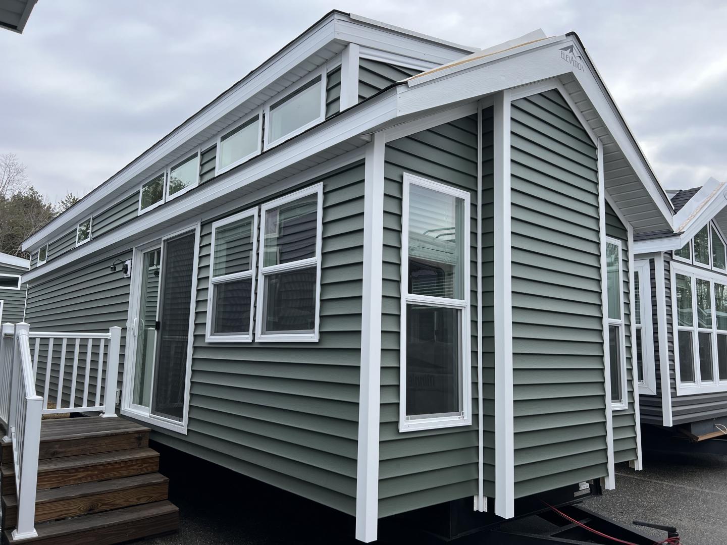 NEW 2025 Elevation 5 Series 5-102 - Seacoast RV