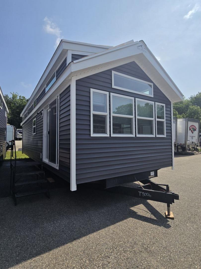 NEW 2026 Elevation 5 Series 5-112 Laundry Room - Seacoast RV